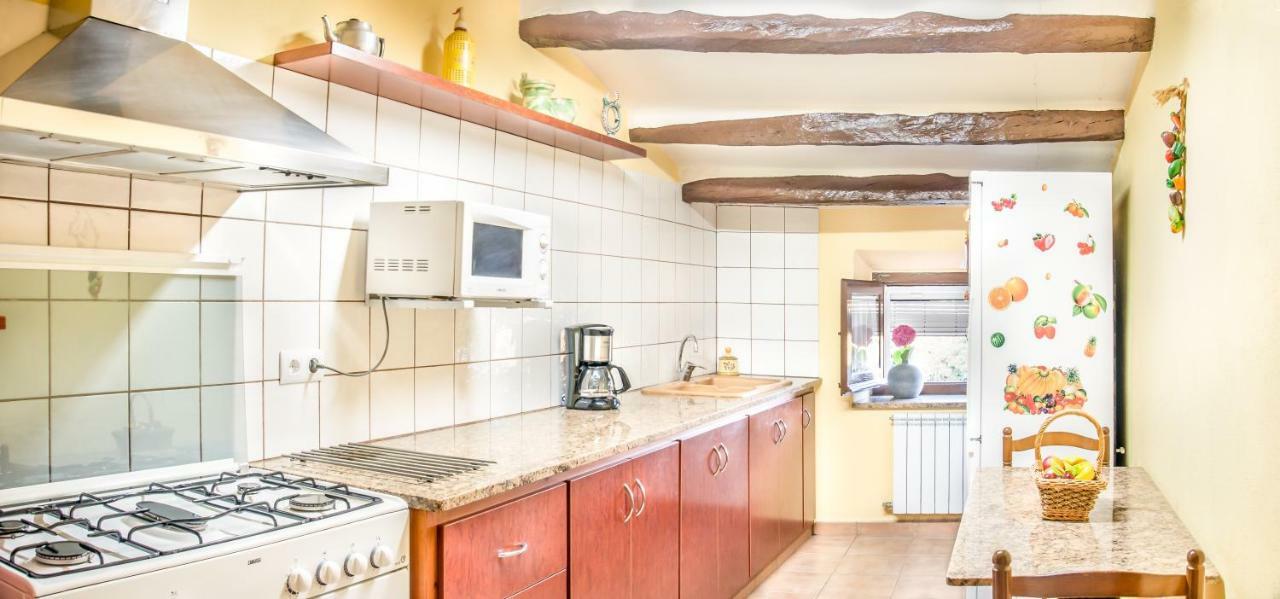 Penzion Cal Xaiet Llampaies Exteriér fotografie
